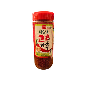 Wang Sun-Dried Coarse Gochugaru for Kimchi Red Pepper Flakes Chili Powder 8 Ounce